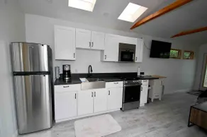 Coastal Private Guest House on 1 Acre. - Image 5