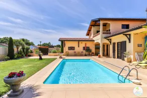 Erable~Villa with pool, air conditioning, and pool table for 18 people - Image 4