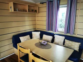 Holidays in Provence, Domaine des Iscles - Image 3