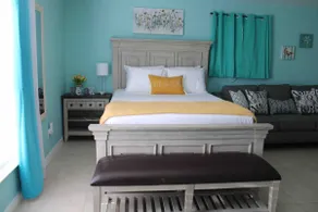 Villa Marta, entire guest suite - Near Beaches - Image 2