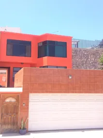 Casa Naranja = Cute+Clean+Parking - Image 5