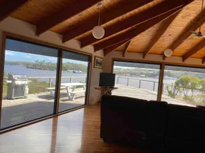 Strahan House - Image 3