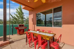 Views! Private Heated Pool + Spa + BBQ + Games + EV + High-speed Wifi - Image 5
