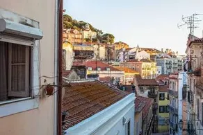 Lisbona Down Town Mouraria - Image 4