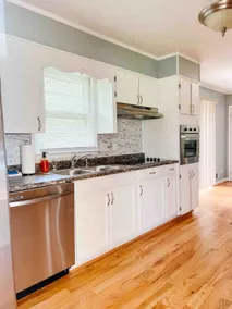 The Glen Davis Place, 3BR King bed home in Oxford - Image 5