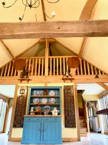 Charming cottage with minstrels gallery in 7 acres - Image 3