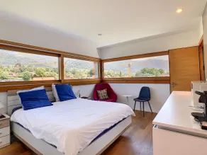 Private studio in villa with great views - Image 4