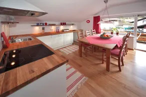 Sunshine Apartment-ANE - Image 2