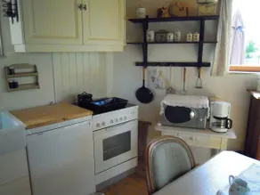 vacation cottage, flea market and regional products - Image 5