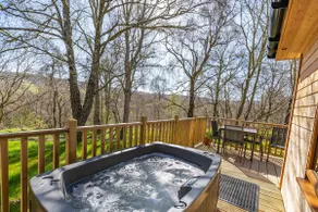 Thistle Lodge 20 with Hot Tub - Image 2