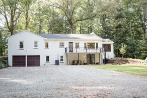 Bamboo Cottage, 22acres with a Pond - Image 5