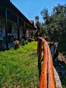 Stone House at Chondri Beach, Ammos Pelion - Image 4