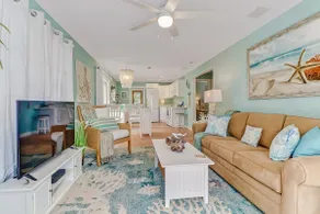Coral Cottage Retreat - Image 5