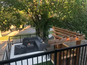 CENTRAL, INFILL, BRIGHT High-End Living w/ 4 beds - Image 2