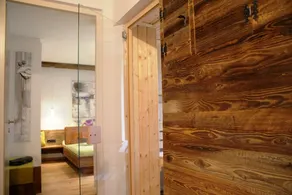 Deluxe apartment with private sauna - Image 2