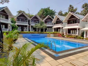 8 Bedroom Entire Resort with Private Swimming Pool - Image 4