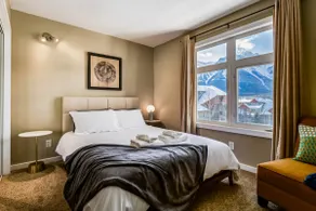 Gorgeous mountain views! Stylish 2BR/2BATH condo with AC - Image 2