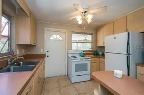 Duplex-near beaches-historical area- Pets welcome - Image 2