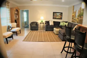 2 Br. 1 Bath guest suite with theater and pool! - Image 3
