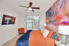 Tropical Paradise🌴2BR/2Bath/NRG/MedCenter/Galleria - Image 4