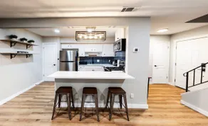 Stylish Apt in hip S. Lamar/Near Zilker - Image 5