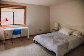 Modern Garden Suite Near Duke & Downtown - Image 3