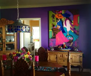 La Casa Blanca * Historic Home * 4 min to beach - Image 2