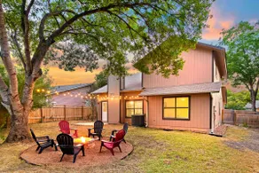 Outdoor movie Sea World Lackland AFB Family House - Image 3