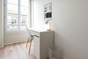 ✴︎ Cocooning and Design in the hyper center ✴︎ - Image 5