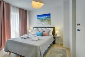 Double Room with Terrace in Center - FREE Parking - Image 2
