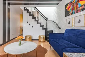 2BR/2.5BA - 10 min Walk to M&T and Camden Yards - Image 2