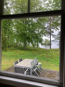Older 1930s cottage with lake view - Image 3