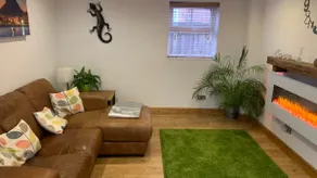 Gables' Annexe - Image 2