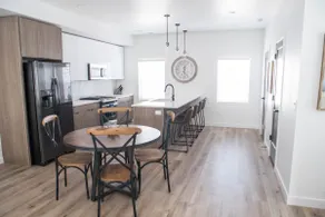 Townhouse - Close to Downtown SLC/ Airport - Image 5