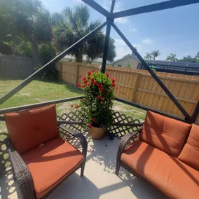 Backyard Oasis! Cozy home & screened heated pool. - Image 4