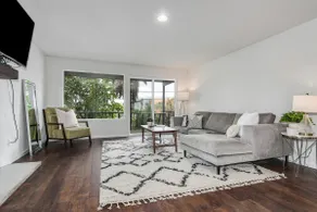 Downtown Kirkland - Luxury 3rd Street Retreat - Image 5