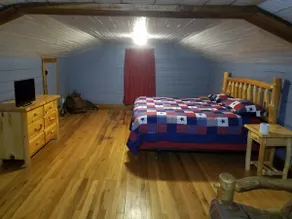 Cowboy Cabin in Mennonite Amish community - Image 4