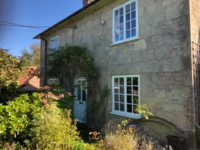 Charming Grade II listed cottage in Shaftesbury - Image 4