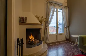 Ev Zin Dafnonas - Image 5