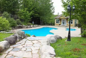 Beach / Pool / Hot tub • Mont-Blanc - Image 4
