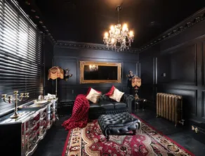 Southamptons Only Private Sexy Boutique Apartment - Image 3
