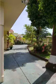2 bedroom with secured parking / up to 4 guests - Image 3