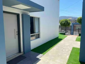 Beautiful spacious apartment with parking G - Image 2