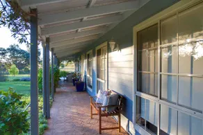 Marigold Cottage • Pet-Friendly, Views & Kangaroos - Image 3