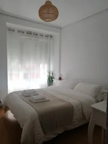 Full apartment near bus, train, and ferry station - Image 3