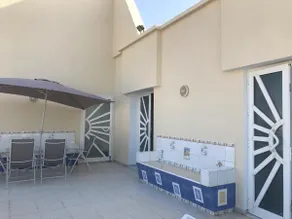 Beachfront villa with a big terrace - Image 2