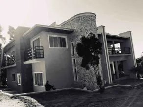Bassani Kiosks Main house - Image 3