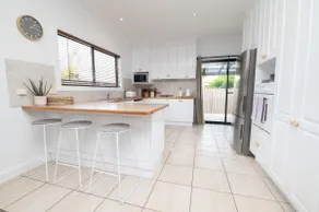 Villa 88 - Stylish, Modern, Fresh & Light - Image 2