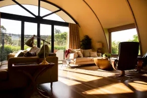 Relax in luxury at our magical Nissen Hut - Image 3