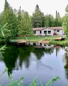 Bent River Cottage - Image 2
